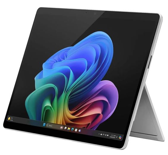 Microsoft Surface Pro 11 13" Touch Copilot+ Intel Core Ultra 5 16GB 512GB SSD WIN11P USB-C Thunderbolt WIFI7 BT Camera Platinum 2YR WTY -EU required